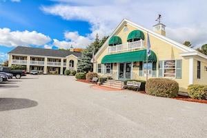Falls-At-Ogunquit-02-1